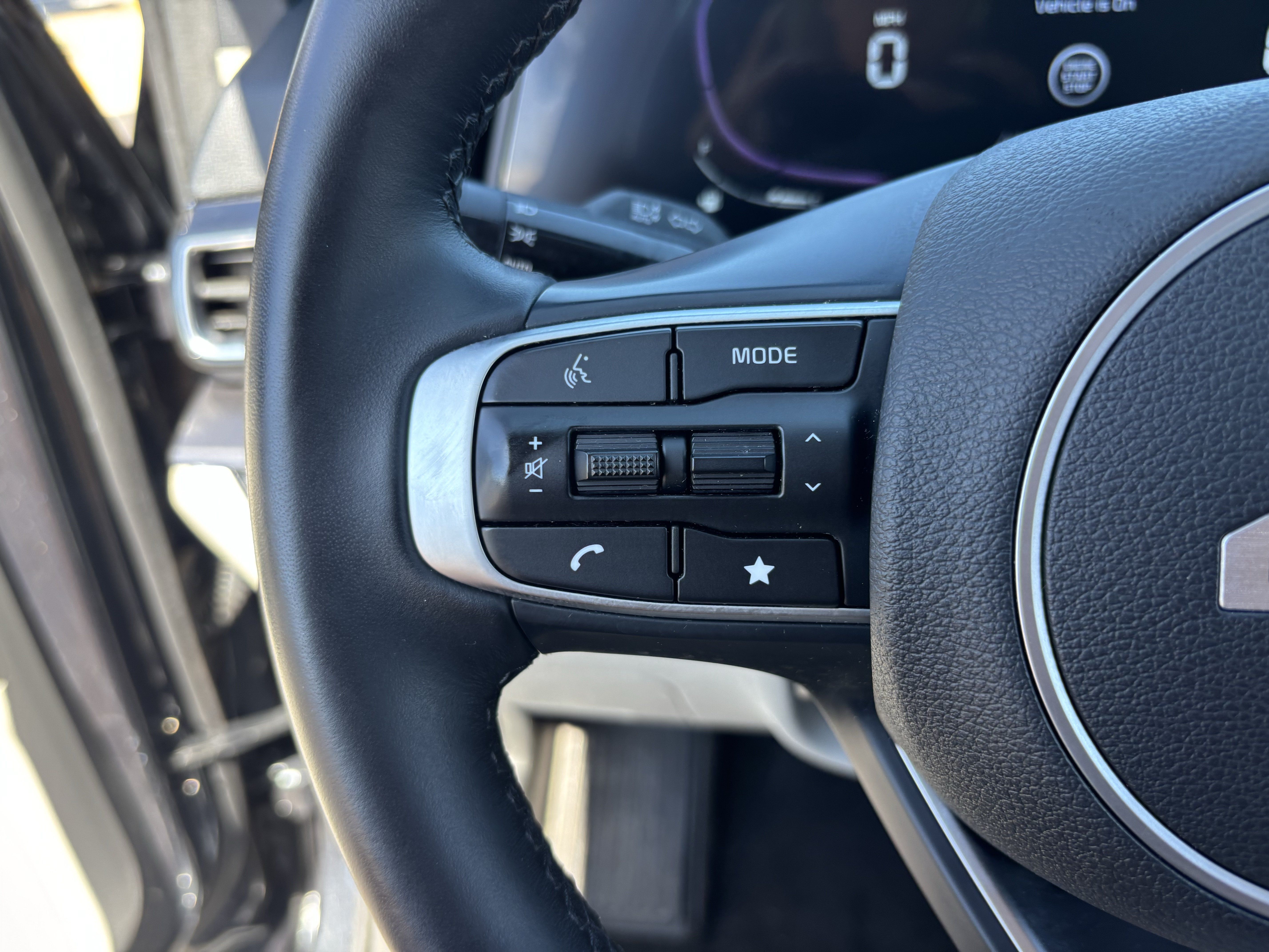 Certified 2024 Kia Sportage EX FWD image 25