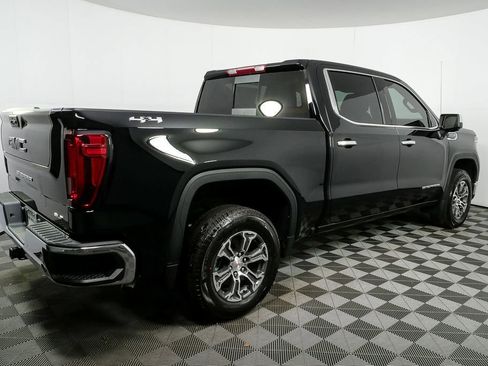 New 2026 GMC Sierra 1500 SLT w/ SLT Convenience Package image 29
