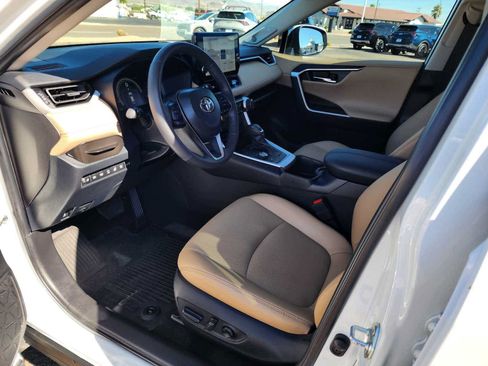 Used 2023 Toyota RAV4 Limited AWD/4WD image 16