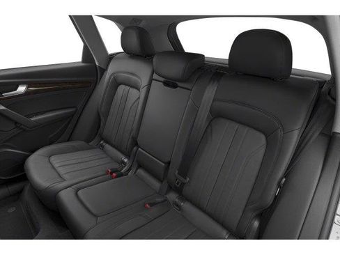 Used 2018 Audi Q5 2.0T Premium Plus AWD/4WD image 19