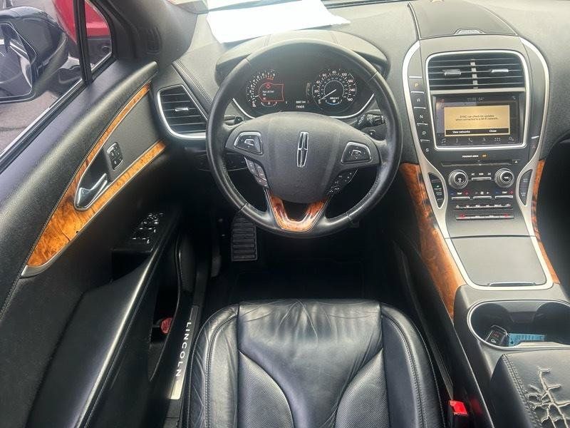 Used 2016 Lincoln MKX Select w/ Select Plus Package FWD image 9