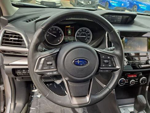 Used 2021 Subaru Forester Premium AWD/4WD image 23