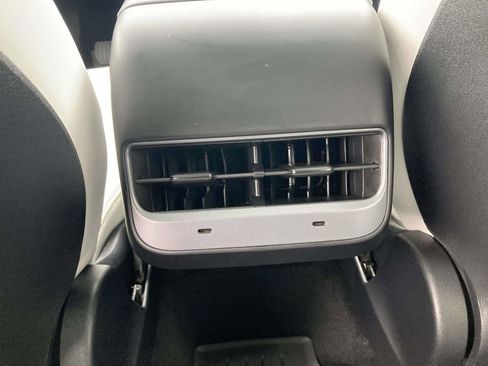 Used 2023 Tesla Model Y Long Range image 21