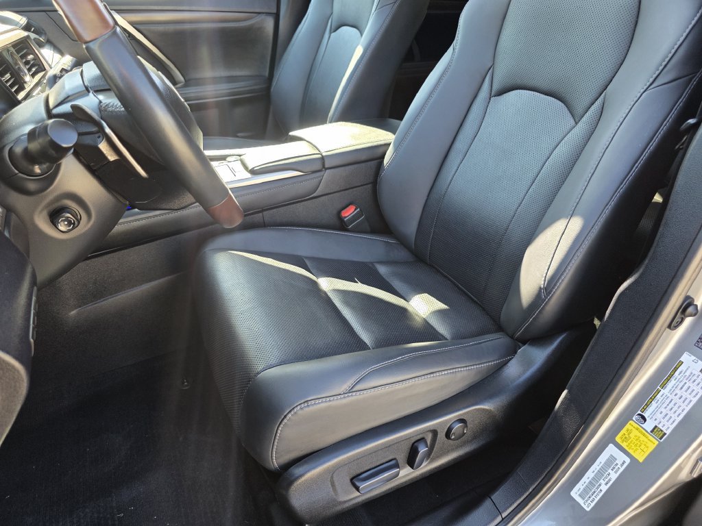 Used 2022 Lexus RX 350 AWD w/ Premium Package image 17