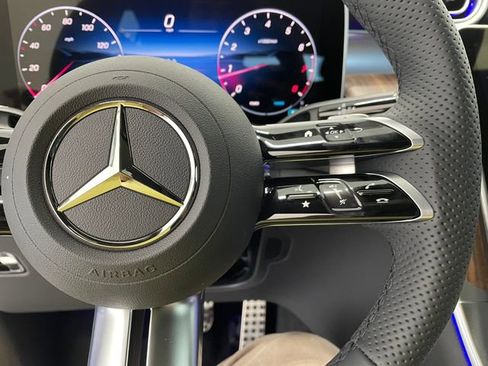 New 2026 Mercedes-Benz GLC 300 4MATIC image 24