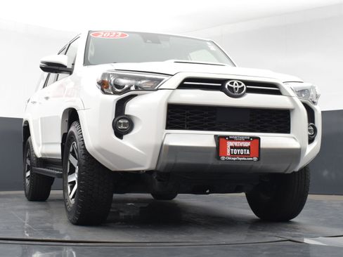 Used 2022 Toyota 4Runner TRD Off-Road Premium image 33