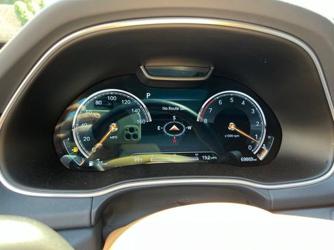 Used 2021 Genesis GV80 3.5T w/ Prestige Package 07 AWD/4WD image 14