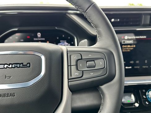 Certified 2026 GMC Sierra 1500 Denali AWD/4WD image 25