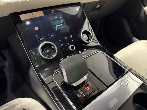 Used 2023 Land Rover Range Rover Velar R-Dynamic S image 15