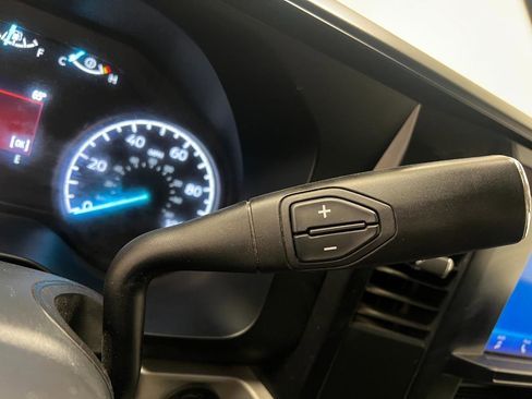 Used 2025 Ford F250 XLT image 38