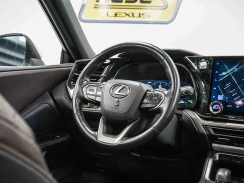 Used 2025 Lexus TX 350 FWD w/ Convenience Package image 15