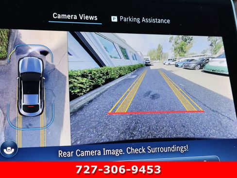 Used 2024 Mercedes-Benz GLC 300 4MATIC w/ AMG Line image 4