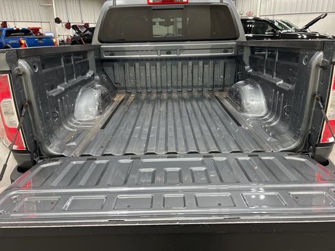 Used 2019 GMC Canyon SLT w/ Trailering Package image 25