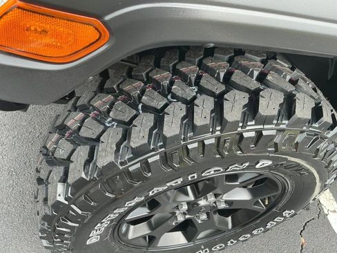 Used 2022 Jeep Wrangler Sport image 24