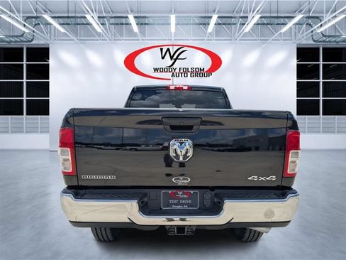 Used 2024 RAM 2500 Big Horn AWD/4WD image 4