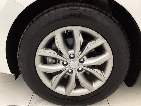 Used 2020 Kia Sedona EX FWD image 42