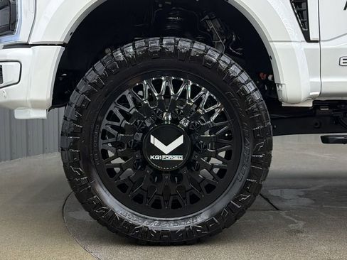 Used 2026 Ford F450 Platinum w/ Platinum Plus Package image 10