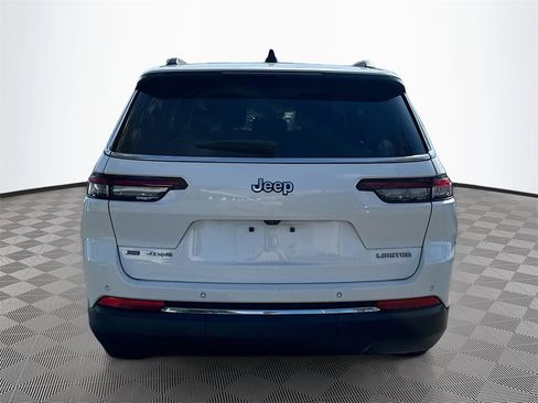 Used 2022 Jeep Grand Cherokee L Limited image 7