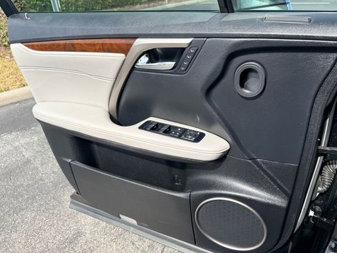 Used 2017 Lexus RX 350 FWD w/ Premium Package image 21