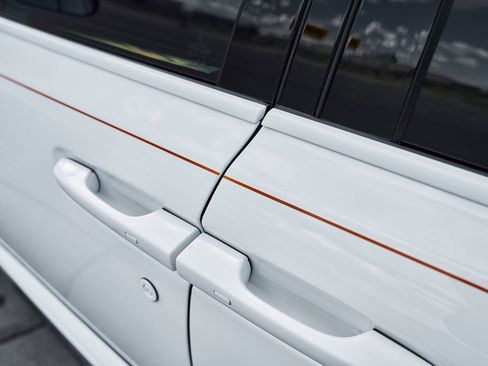 Used 2026 Rolls-Royce Cullinan AWD/4WD image 15