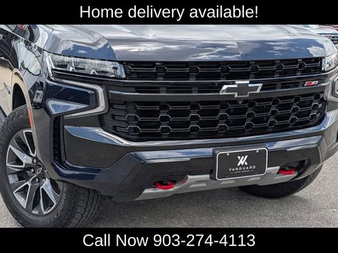 Used 2023 Chevrolet Suburban Z71 w/ Luxury Package AWD/4WD image 11