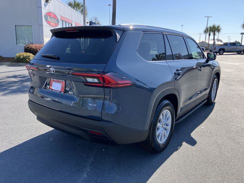 New 2026 Toyota Grand Highlander XLE image 5