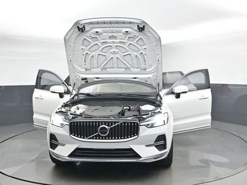 Used 2023 Volvo XC60 B5 Ultimate w/ Protection Package Premier AWD/4WD image 55