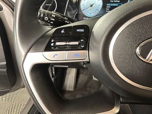 Certified 2022 Hyundai Elantra SEL w/ Convenience Package FWD image 17