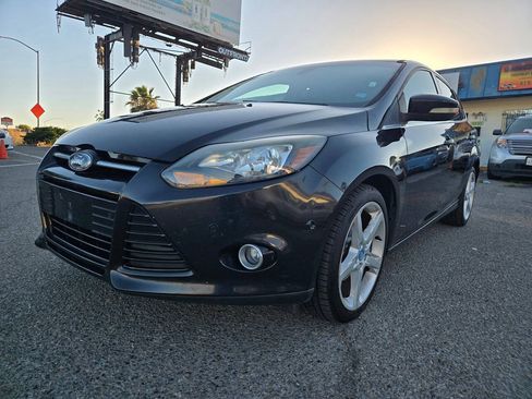 Used 2012 Ford Focus Titanium FWD image 9