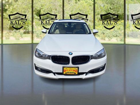 Used 2015 BMW 328i Gran Turismo xDrive image 2
