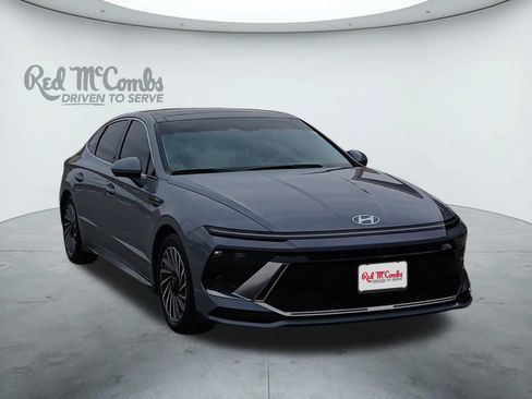 Certified 2025 Hyundai Sonata Limited image 7