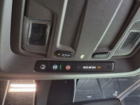 Used 2021 Chevrolet Silverado 1500 Custom image 21