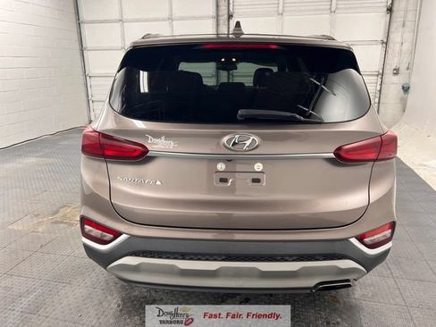 Used 2019 Hyundai Santa Fe SEL FWD image 8
