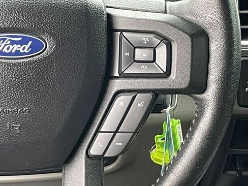 Used 2017 Ford F150 XLT w/ Equipment Group 302A Luxury AWD/4WD image 13