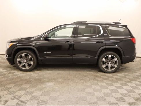 Used 2017 GMC Acadia SLT image 2