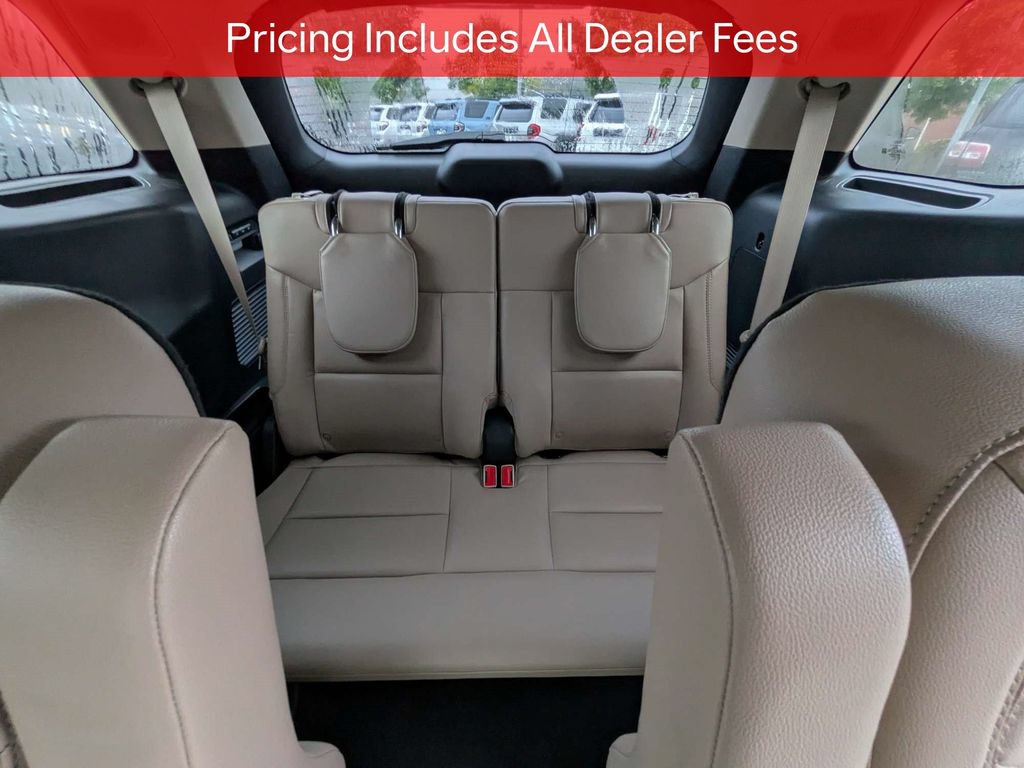 Used 2022 Ford Explorer Limited w/ Equipment Group 301A RWD image 15