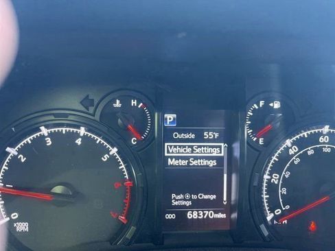 Used 2023 Toyota 4Runner SR5 image 15