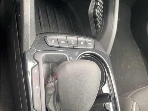 Used 2025 Chevrolet TrailBlazer LT AWD/4WD image 27