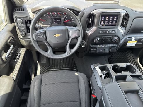 New 2026 Chevrolet Silverado 2500 Custom w/ Custom Value Package AWD/4WD image 10