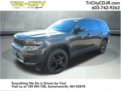 Used 2023 Jeep Grand Cherokee L Laredo