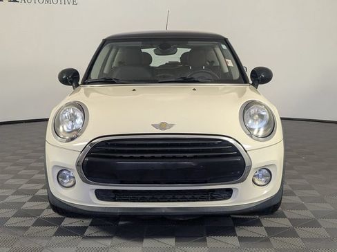 Used 2017 MINI Cooper 2-Door Hardtop FWD image 3