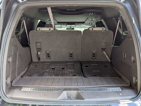 Used 2021 Chevrolet Suburban Z71 AWD/4WD image 14