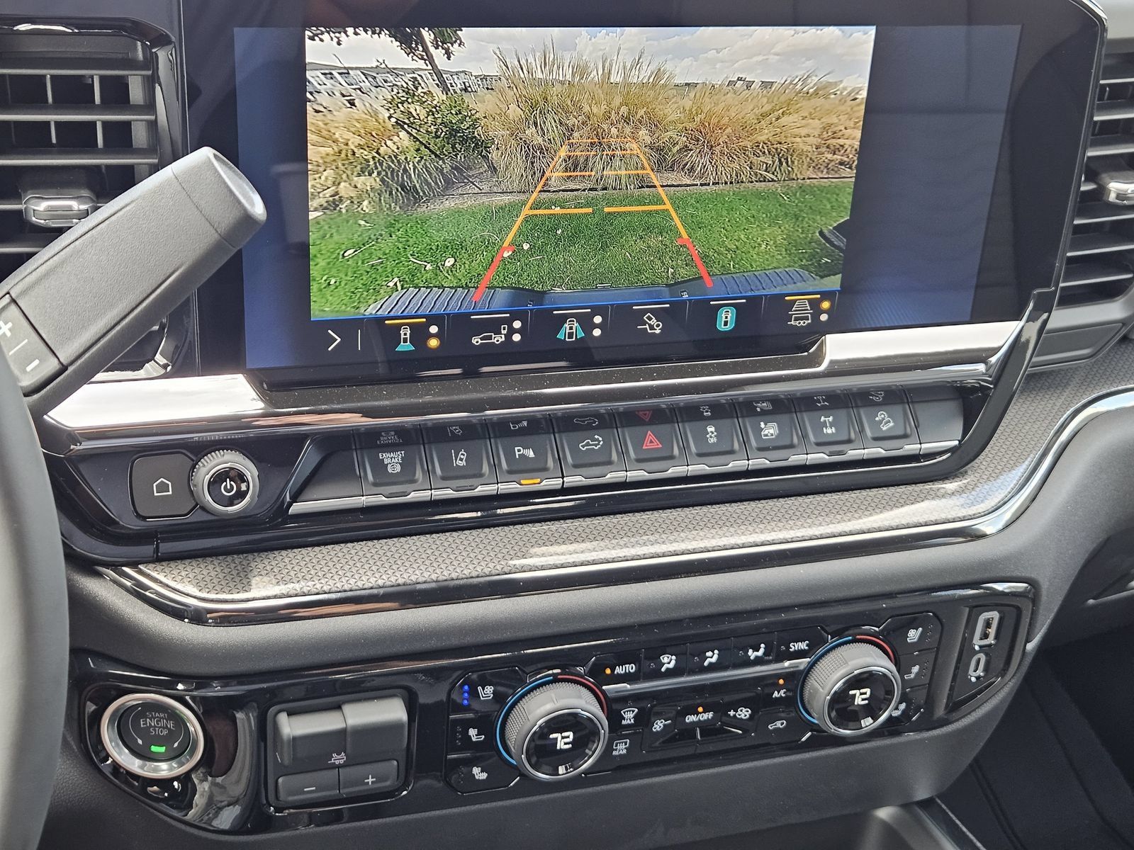 New 2026 Chevrolet Silverado 2500 ZR2 AWD/4WD image 21