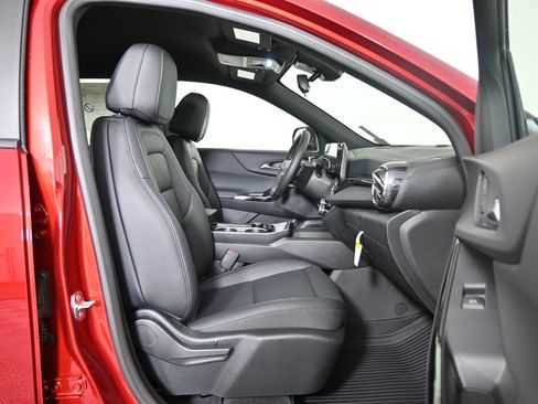 Used 2026 Chevrolet Equinox LT w/ Convenience Package II AWD/4WD image 13