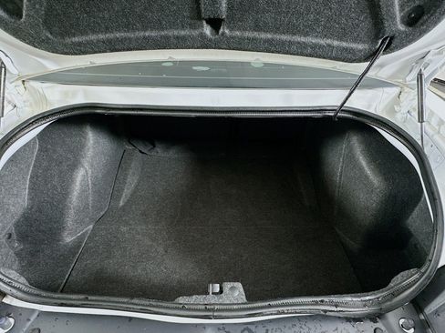 Used 2021 Dodge Challenger SXT w/ Blacktop Package image 26