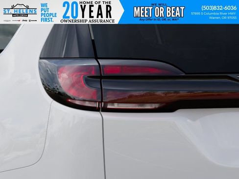New 2027 Chrysler Pacifica Select AWD/4WD image 12