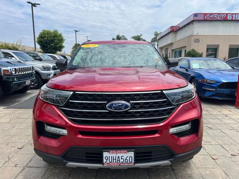 Used 2020 Ford Explorer XLT w/ Equipment Group 202A RWD image 4