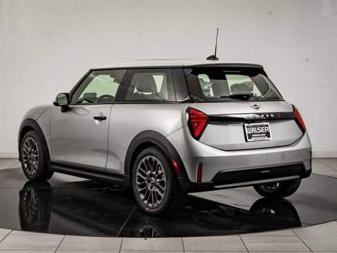 New 2026 MINI Cooper S image 6