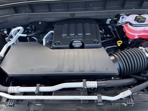 New 2026 GMC Sierra 1500 Elevation image 37