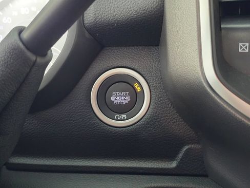 New 2026 RAM 3500 Big Horn AWD/4WD image 27